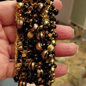 Vintage Black and Gold Beaded Bracelet Sewed With Elastic Thread.